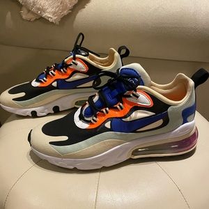 Nike Women’s Air Max 270 React Sneakers size 7